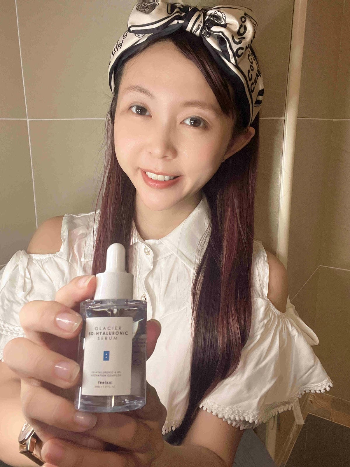 Feelxo 冰川5D極潤玻尿酸精華液 (4).jpg Feelxo 冰川5D極潤玻尿酸精華液 (4).jpg