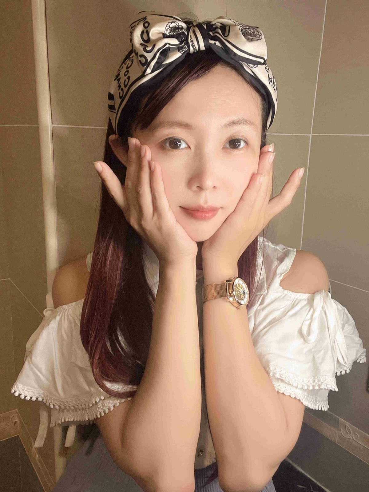 Feelxo 冰川5D極潤玻尿酸精華液 (7).jpg Feelxo 冰川5D極潤玻尿酸精華液 (7).jpg