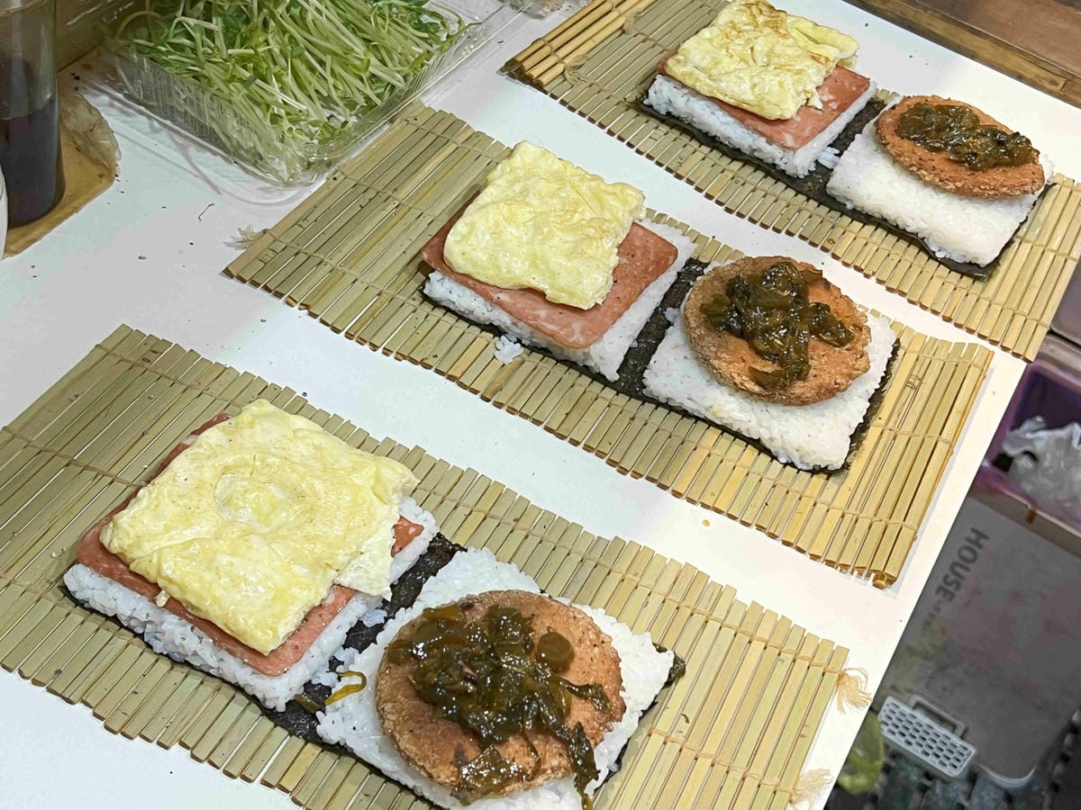 淔蘭羅東夜市-沖繩寶飯糰 (3).jpg