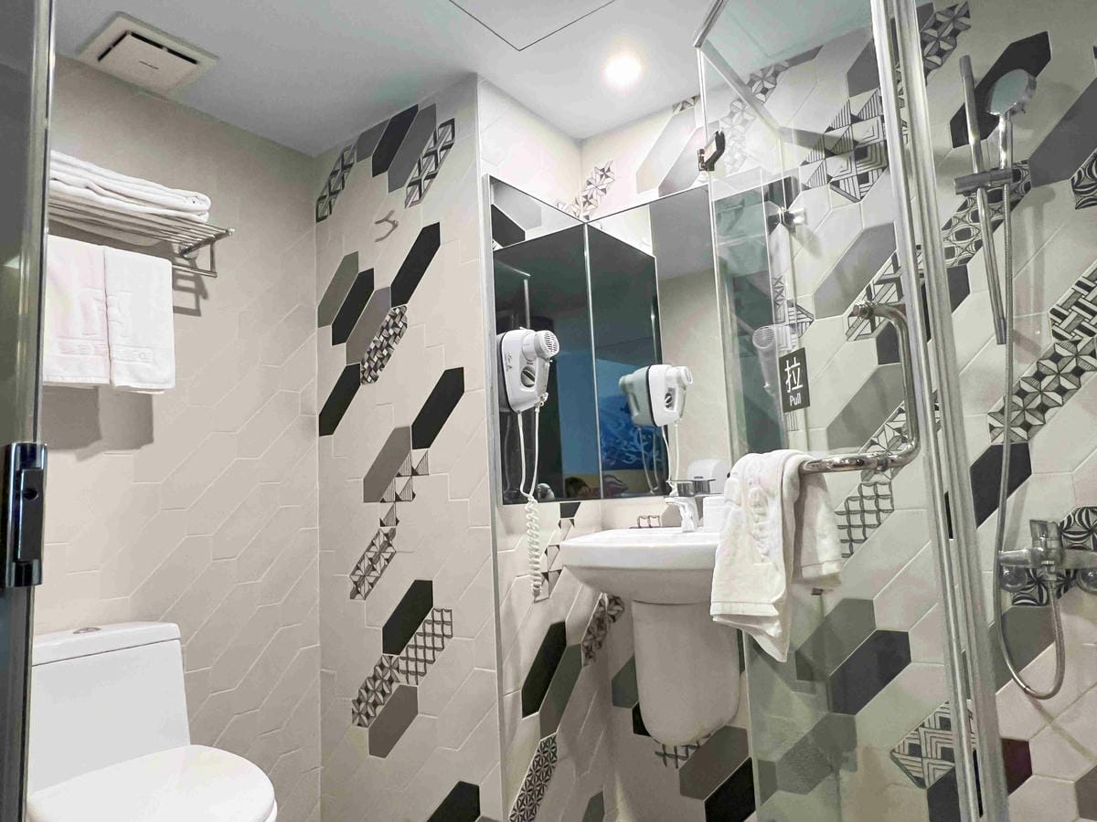 鮪魚飯店高雄館 (25).jpg 鮪魚飯店高雄館 (25).jpg