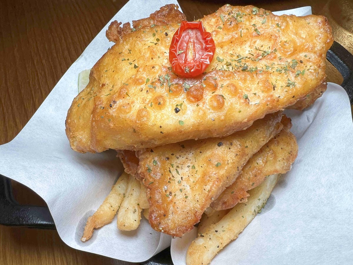 Waiting Bistro (9).jpg Waiting Bistro (9).jpg