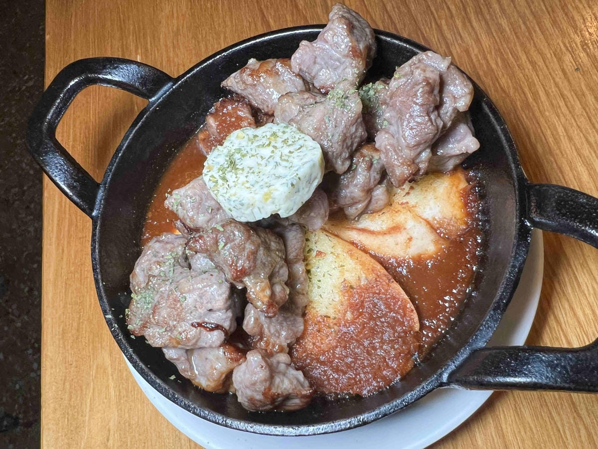 Waiting Bistro (22).jpg Waiting Bistro (22).jpg