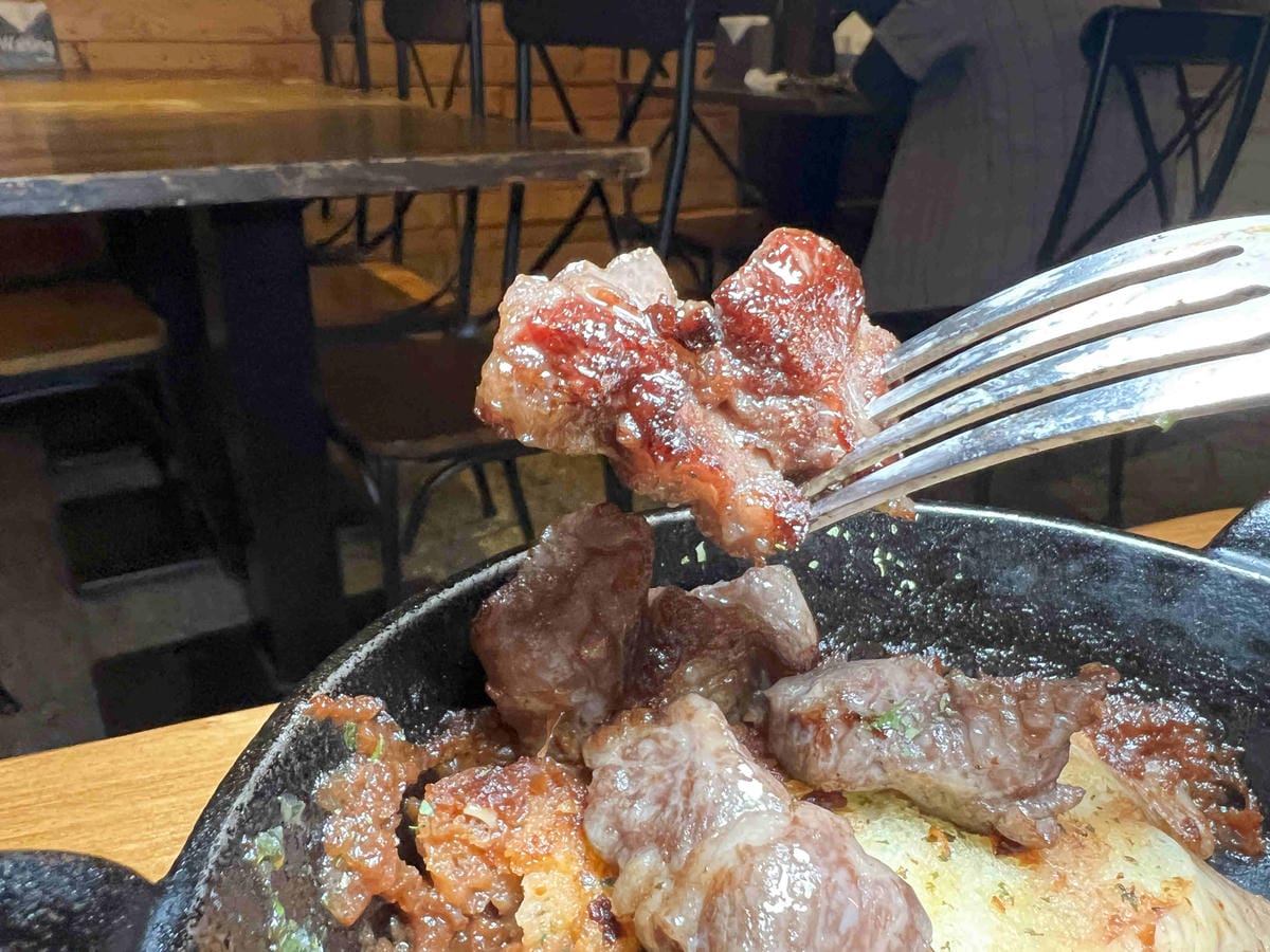 Waiting Bistro (34).jpg Waiting Bistro (34).jpg