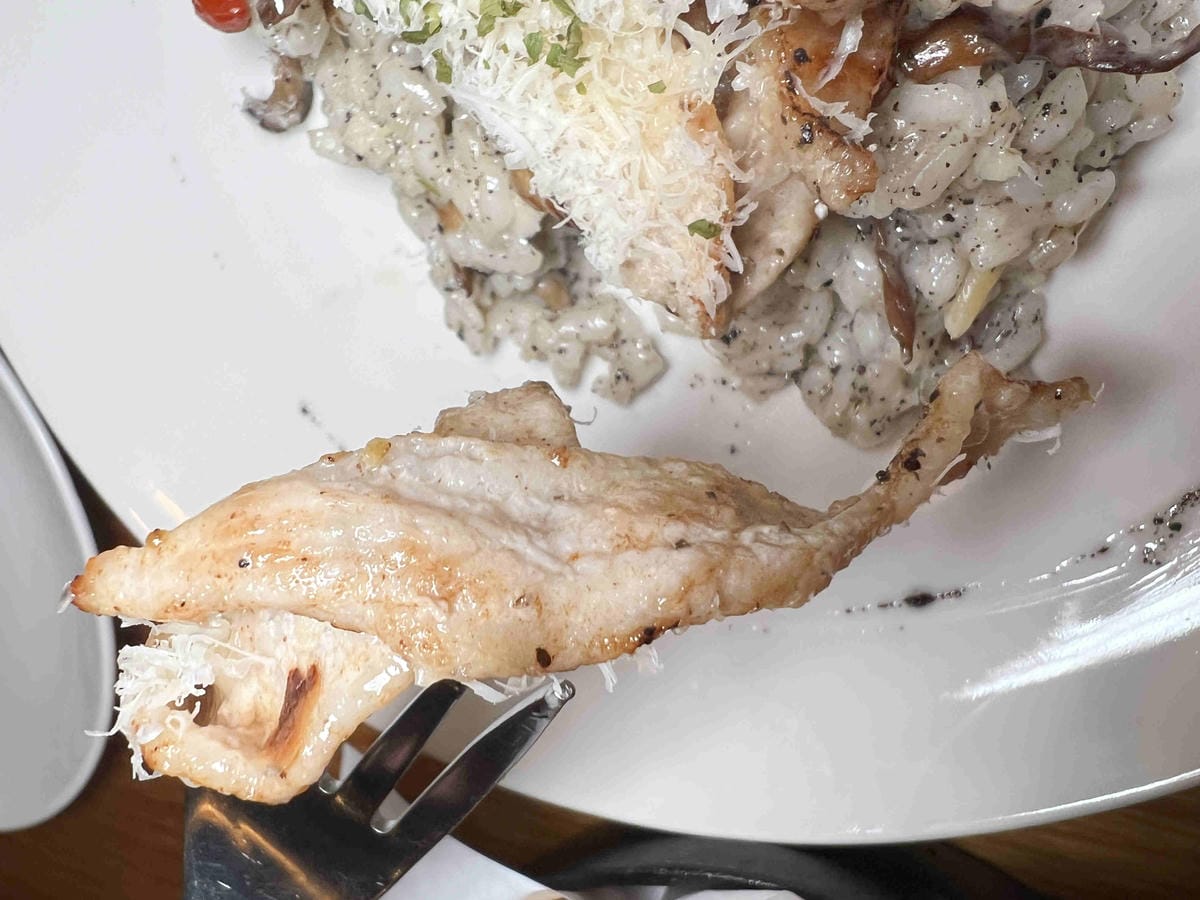 Waiting Bistro (18).jpg Waiting Bistro (18).jpg