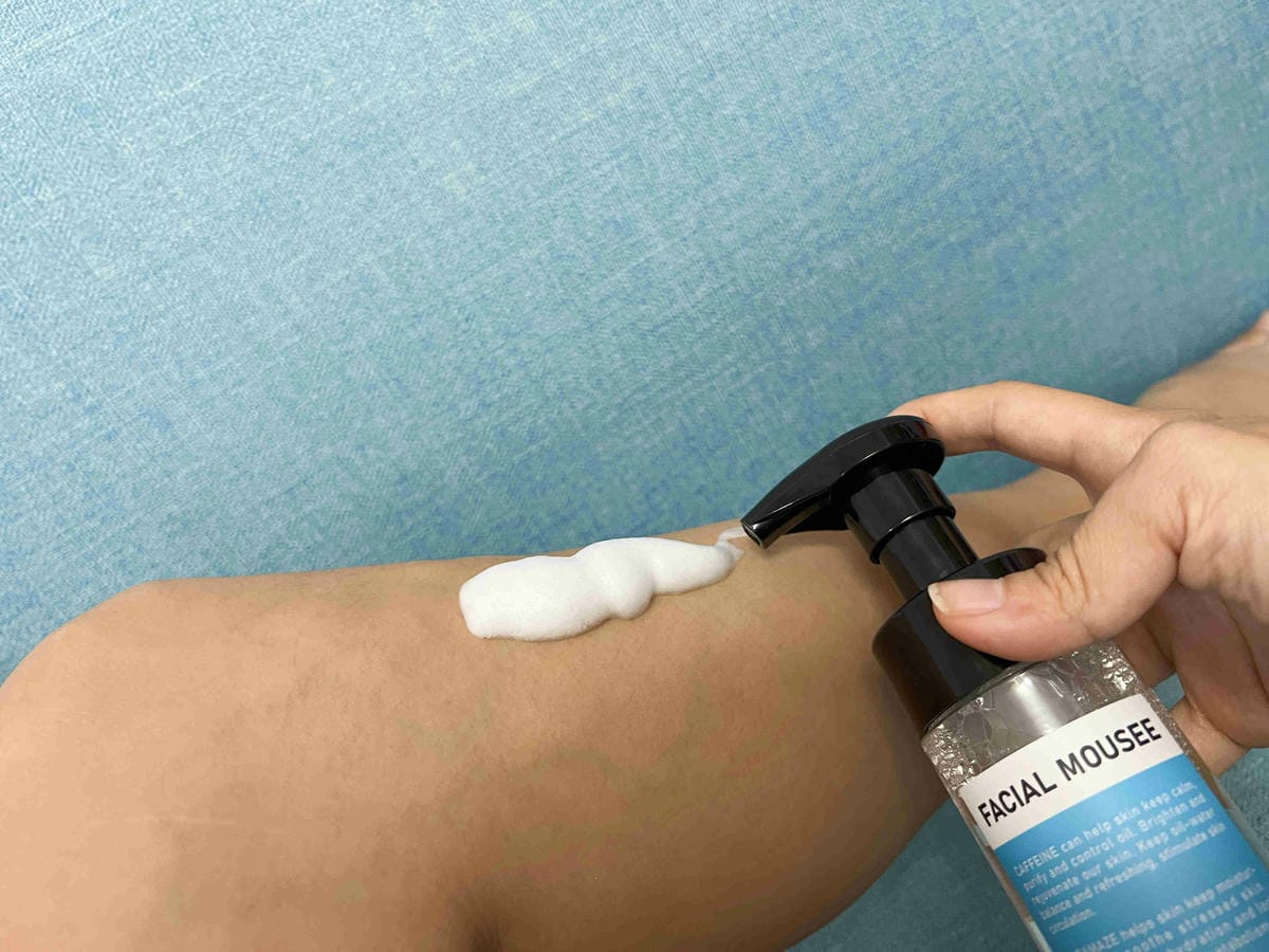 /tmp/phpF2YE6M /tmp/phpF2YE6M