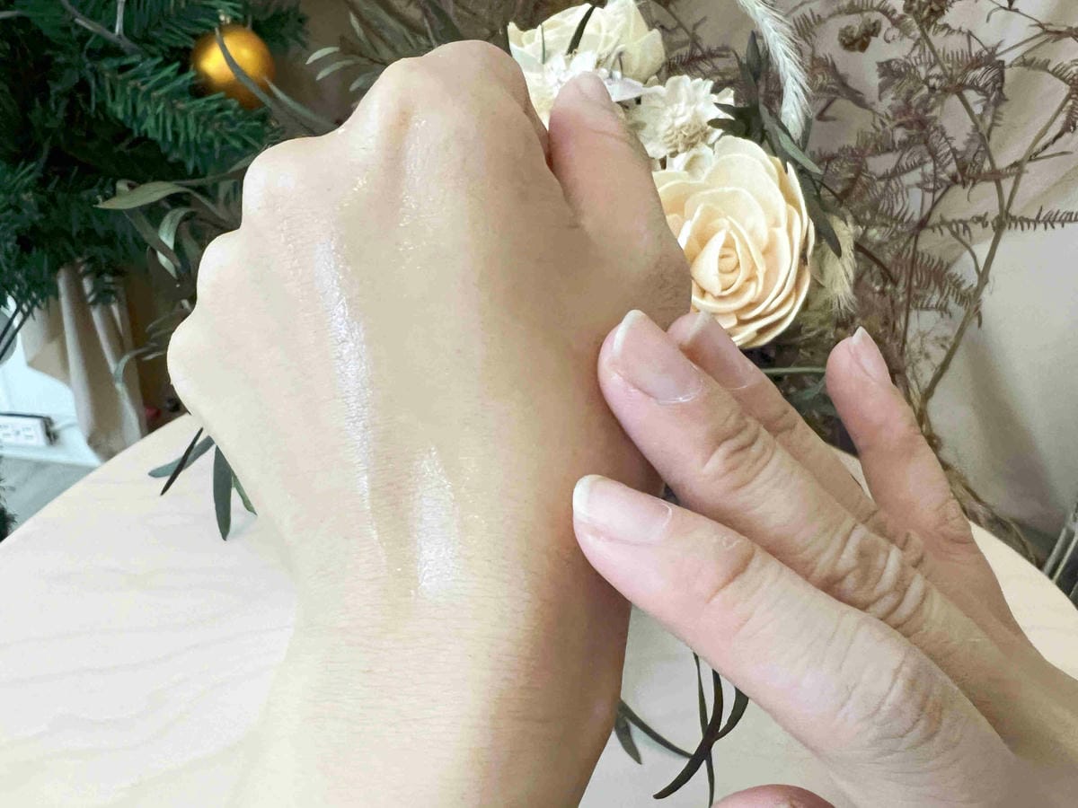 Dr. Huang (13).jpg Dr. Huang (13).jpg