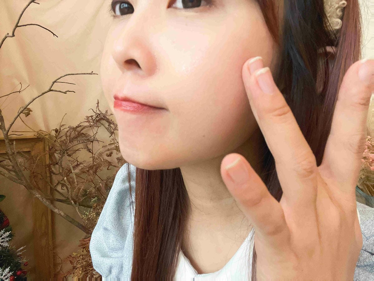 Dr. Huang (26).jpg Dr. Huang (26).jpg