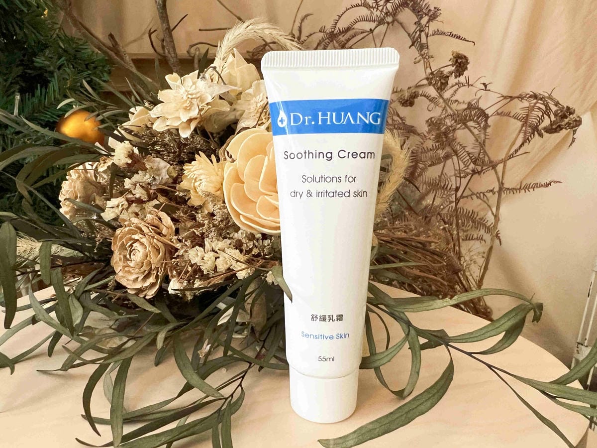 Dr. Huang (21).jpg Dr. Huang (21).jpg