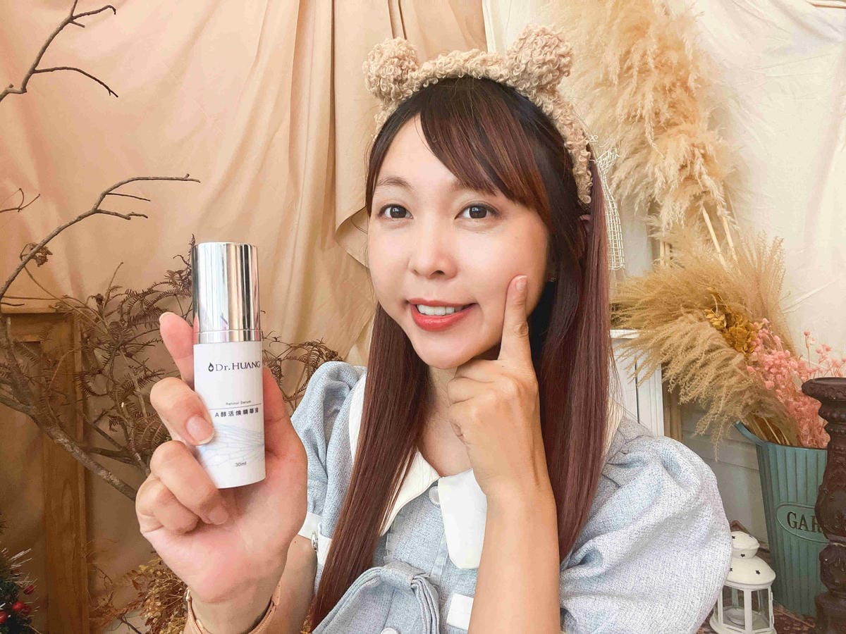 Dr. Huang (32).jpg Dr. Huang (32).jpg