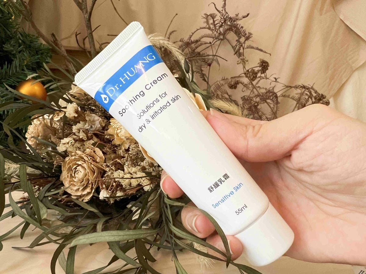 Dr. Huang (22).jpg Dr. Huang (22).jpg