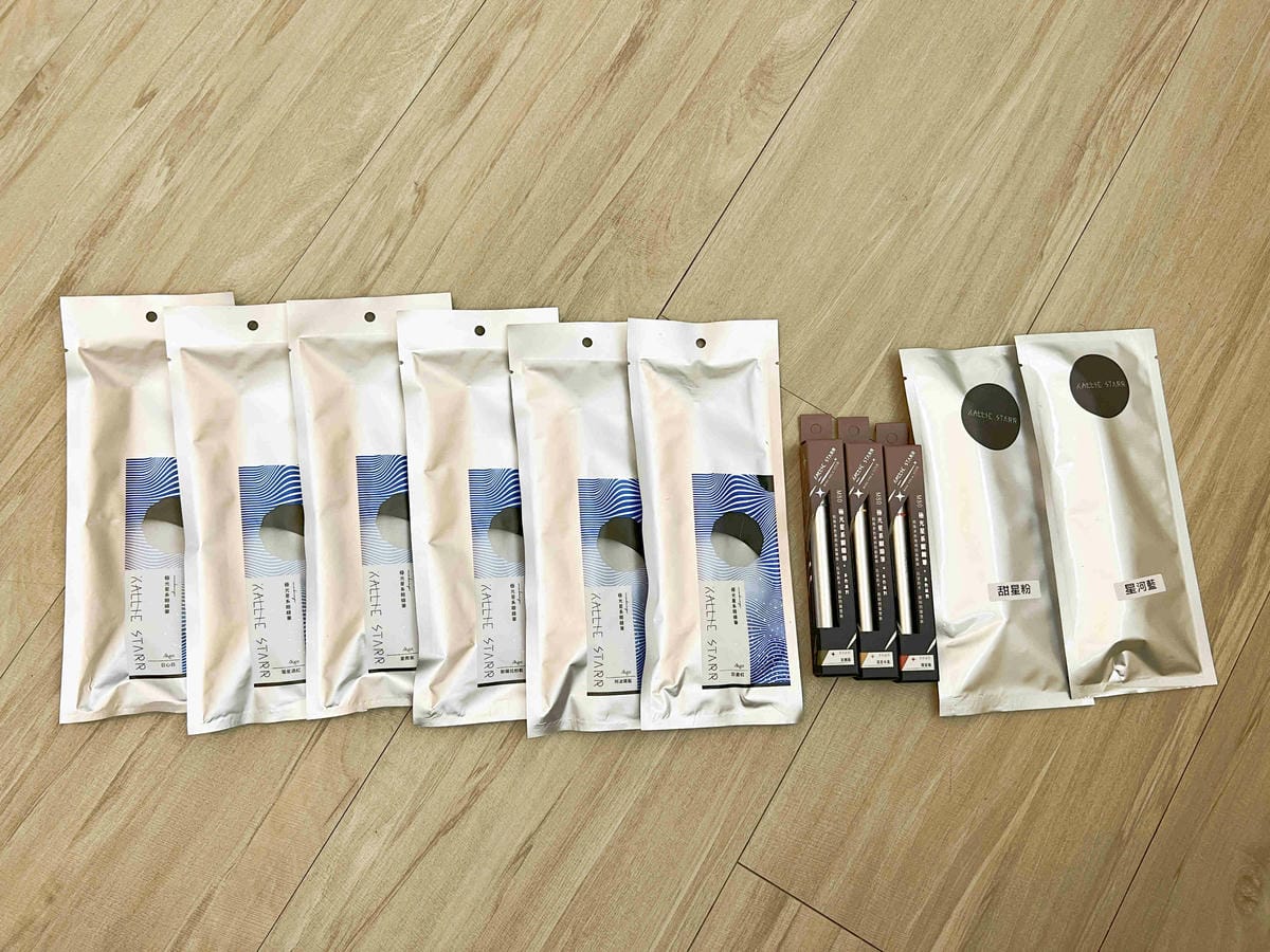 kalliestarr眼線液水眉筆旋轉口紅雙頭眼影筆 (38).jpg kalliestarr眼線液水眉筆旋轉口紅雙頭眼影筆 (38).jpg