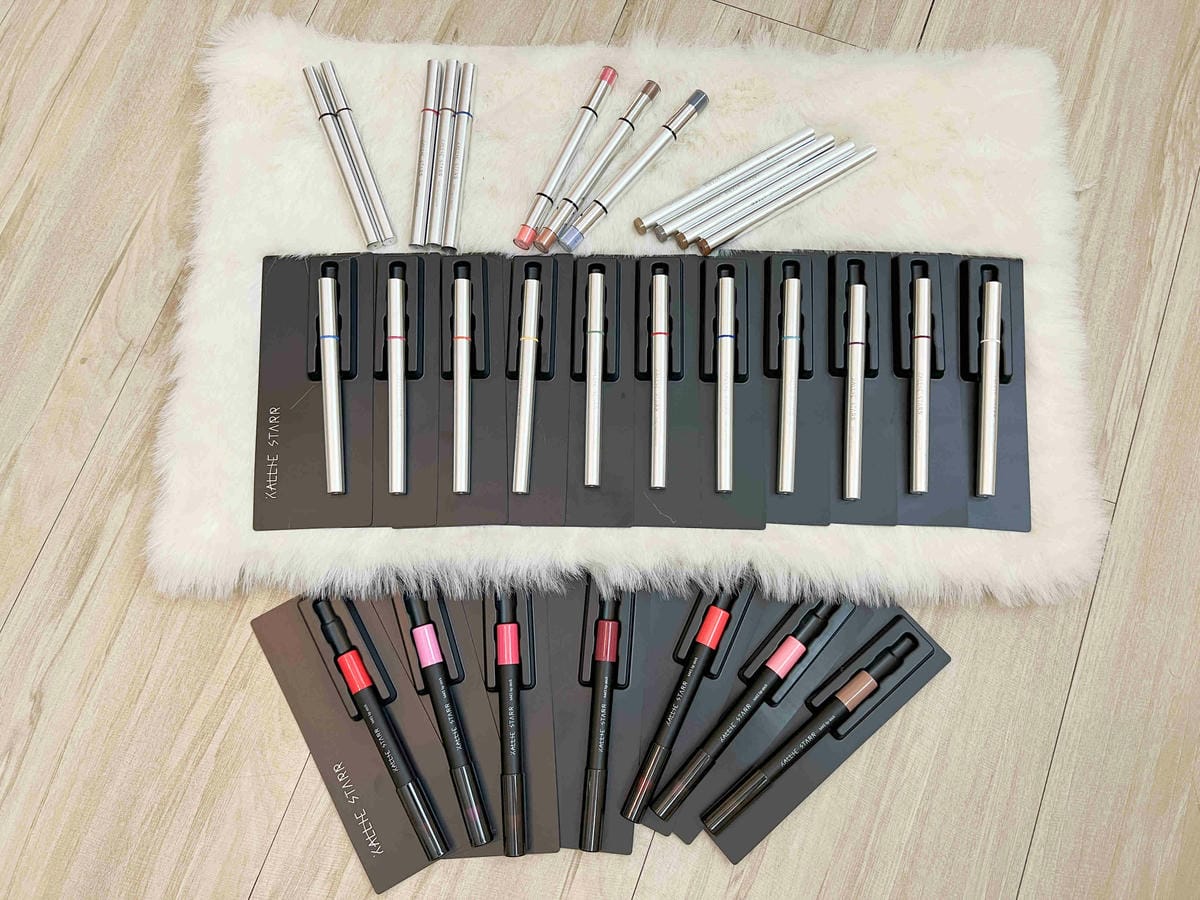 kalliestarr眼線液水眉筆旋轉口紅雙頭眼影筆 (44).jpg kalliestarr眼線液水眉筆旋轉口紅雙頭眼影筆 (44).jpg