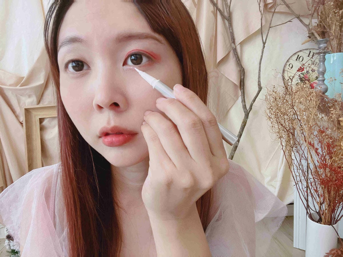 kalliestarr眼線液水眉筆旋轉口紅雙頭眼影筆 (93).jpg kalliestarr眼線液水眉筆旋轉口紅雙頭眼影筆 (93).jpg