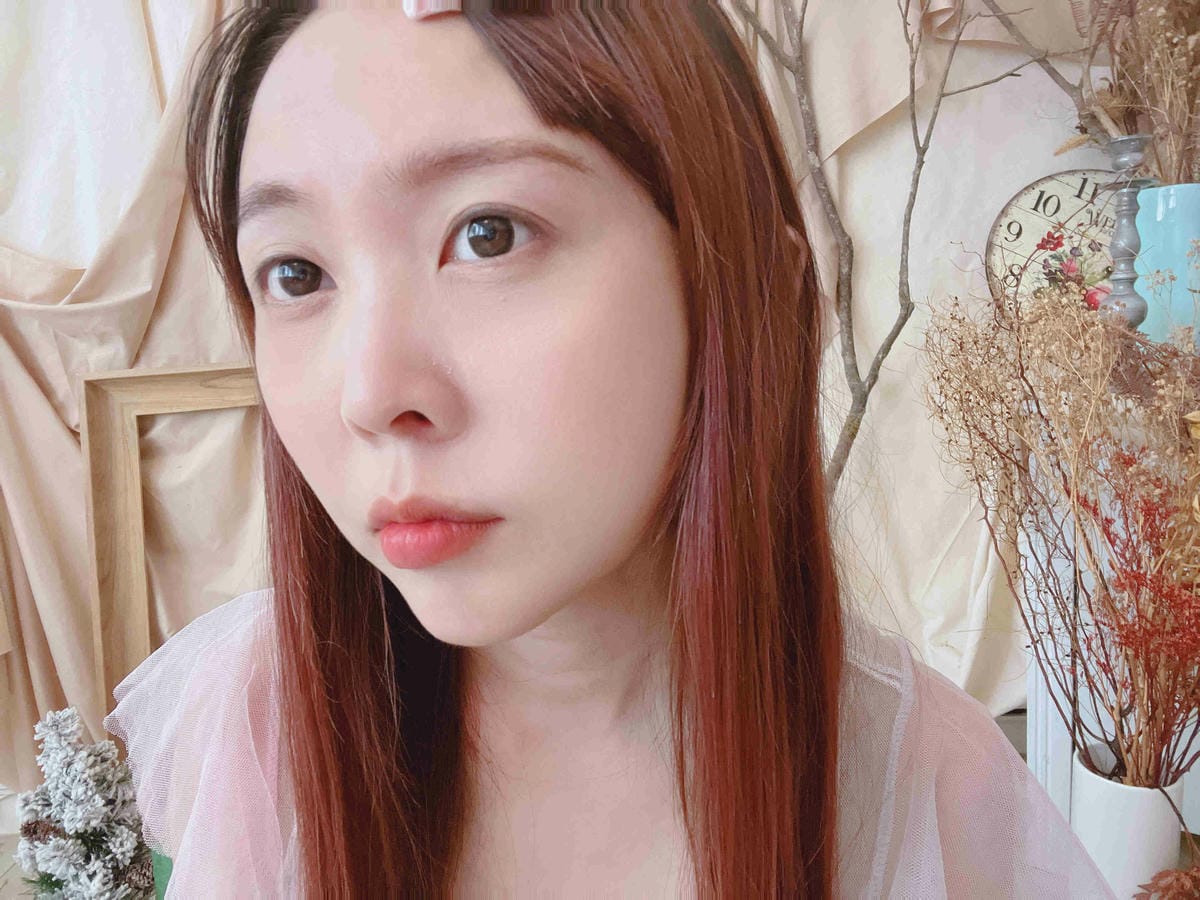 kalliestarr眼線液水眉筆旋轉口紅雙頭眼影筆 (88).jpg kalliestarr眼線液水眉筆旋轉口紅雙頭眼影筆 (88).jpg