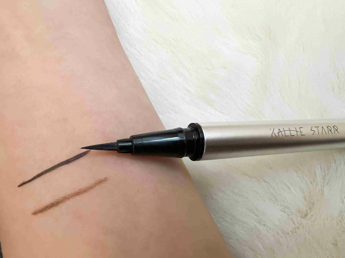 kalliestarr眼線液水眉筆旋轉口紅雙頭眼影筆 (29).jpg kalliestarr眼線液水眉筆旋轉口紅雙頭眼影筆 (29).jpg