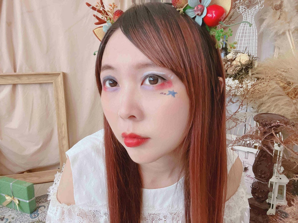 kalliestarr眼線液水眉筆旋轉口紅雙頭眼影筆 (131).jpg kalliestarr眼線液水眉筆旋轉口紅雙頭眼影筆 (131).jpg