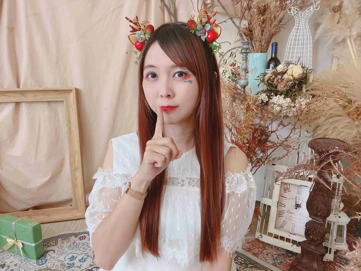 kalliestarr眼線液水眉筆旋轉口紅雙頭眼影筆 (129).jpg kalliestarr眼線液水眉筆旋轉口紅雙頭眼影筆 (129).jpg