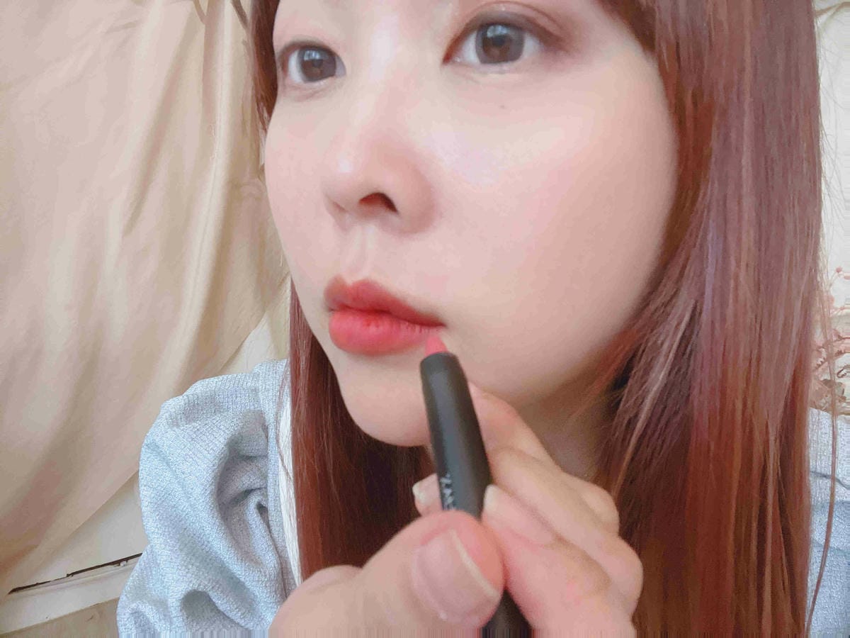 kalliestarr眼線液水眉筆旋轉口紅雙頭眼影筆 (58).jpg kalliestarr眼線液水眉筆旋轉口紅雙頭眼影筆 (58).jpg