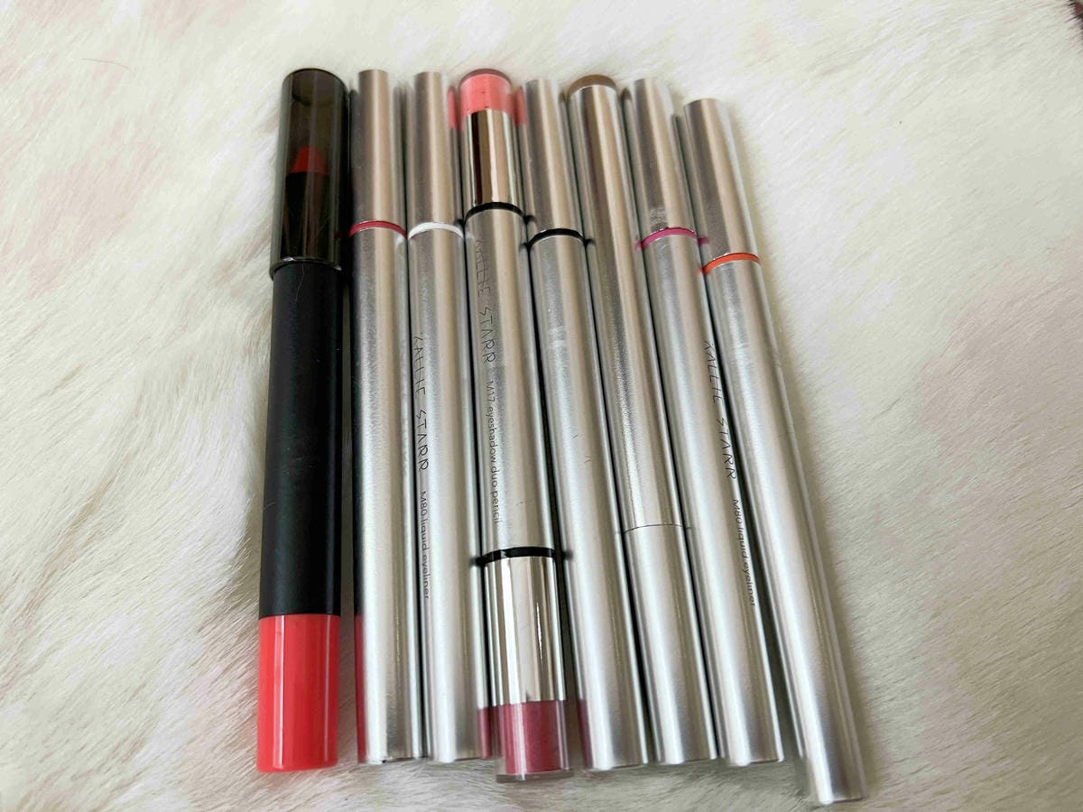 kalliestarr眼線液水眉筆旋轉口紅雙頭眼影筆 (80).jpg kalliestarr眼線液水眉筆旋轉口紅雙頭眼影筆 (80).jpg