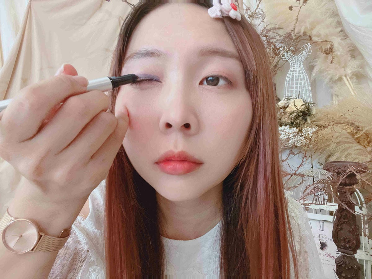 kalliestarr眼線液水眉筆旋轉口紅雙頭眼影筆 (114).jpg kalliestarr眼線液水眉筆旋轉口紅雙頭眼影筆 (114).jpg