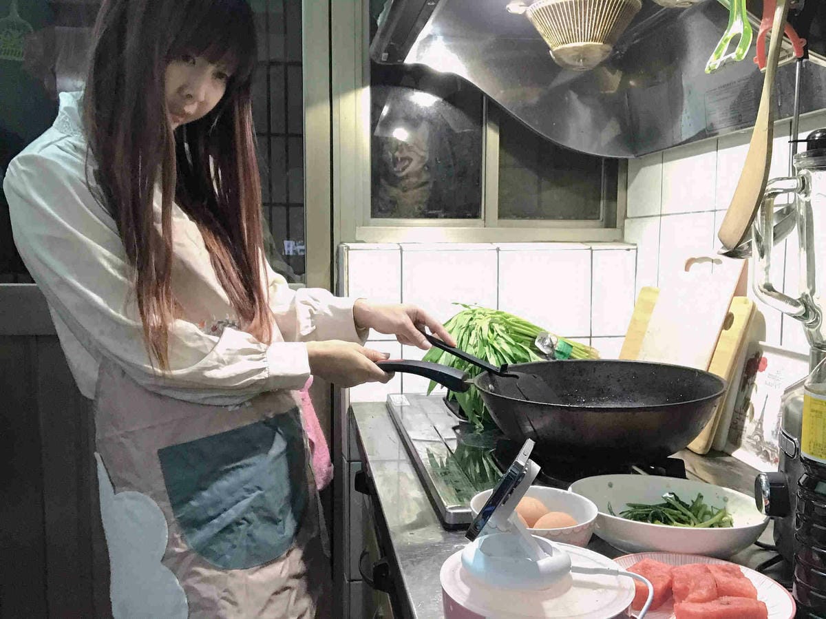 MEG SAFE無線電充 (27).jpg MEG SAFE無線電充 (27).jpg