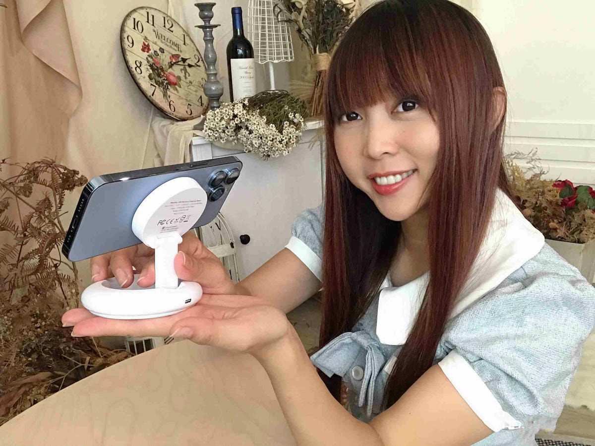 MEG SAFE無線電充 (9).jpg MEG SAFE無線電充 (9).jpg