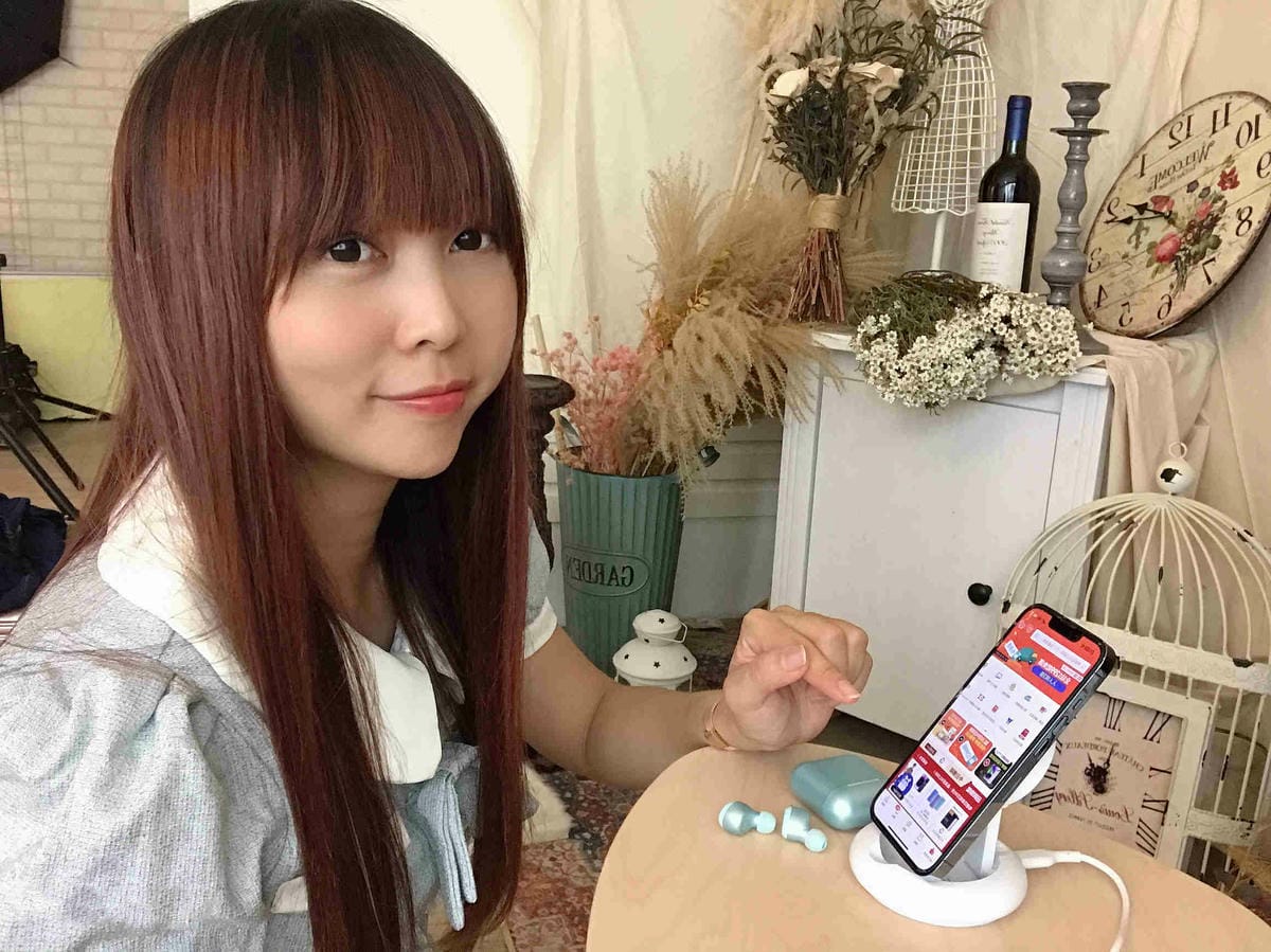 MEG SAFE無線電充 (19).jpg MEG SAFE無線電充 (19).jpg