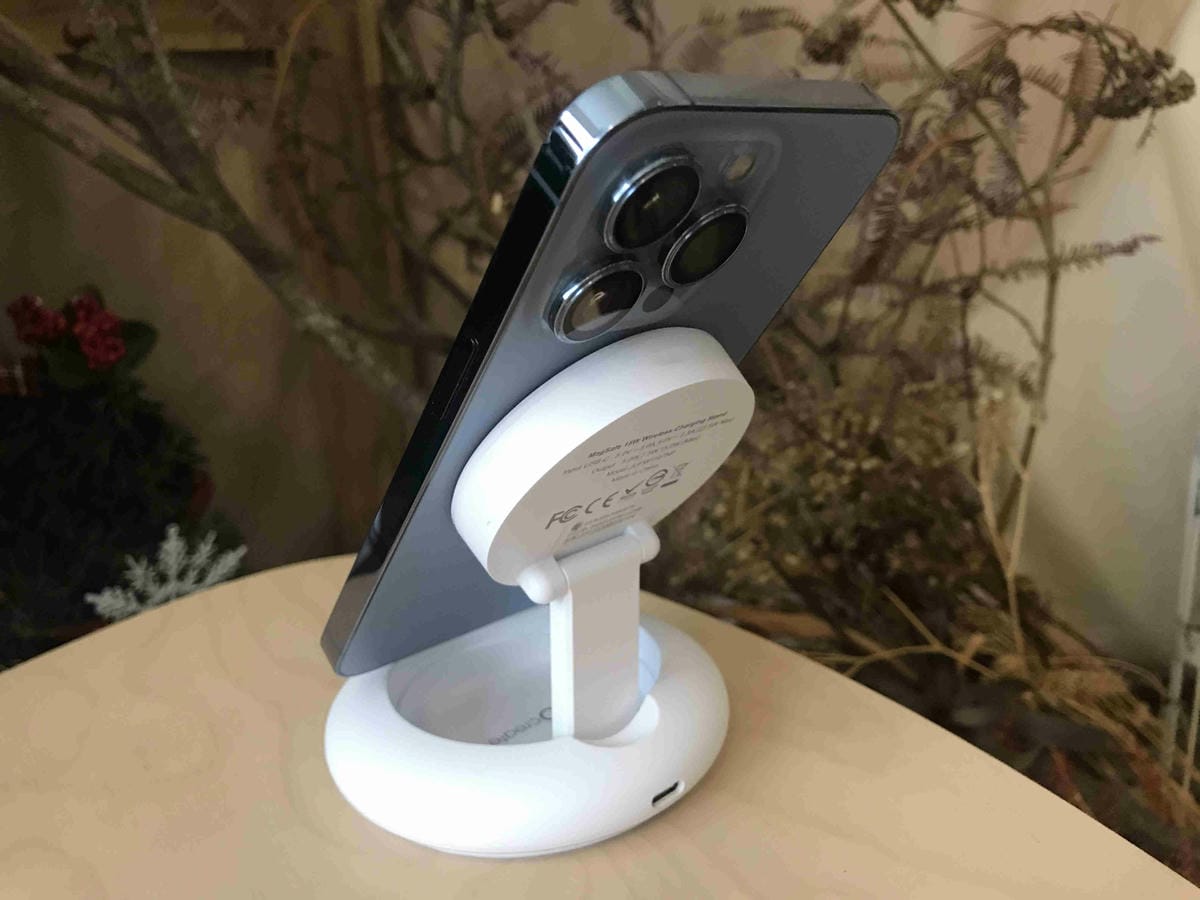 MEG SAFE無線電充 (4).jpg MEG SAFE無線電充 (4).jpg