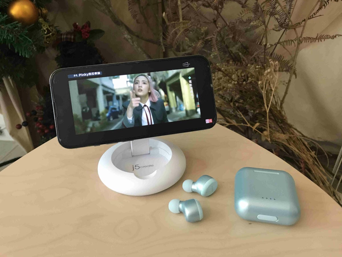 MEG SAFE無線電充 (14).jpg MEG SAFE無線電充 (14).jpg