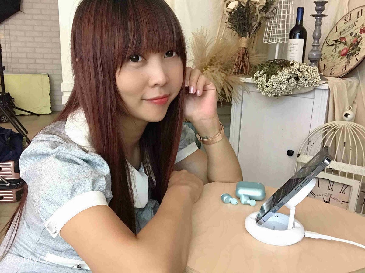 MEG SAFE無線電充 (16).jpg MEG SAFE無線電充 (16).jpg