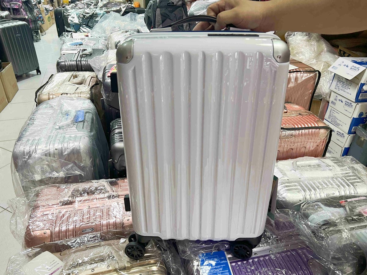 台北後火車站商圈推薦金埃及黛德美天美皮件 六分埔東東玩具(355).jpg 台北後火車站商圈推薦金埃及黛德美天美皮件 六分埔東東玩具(355).jpg