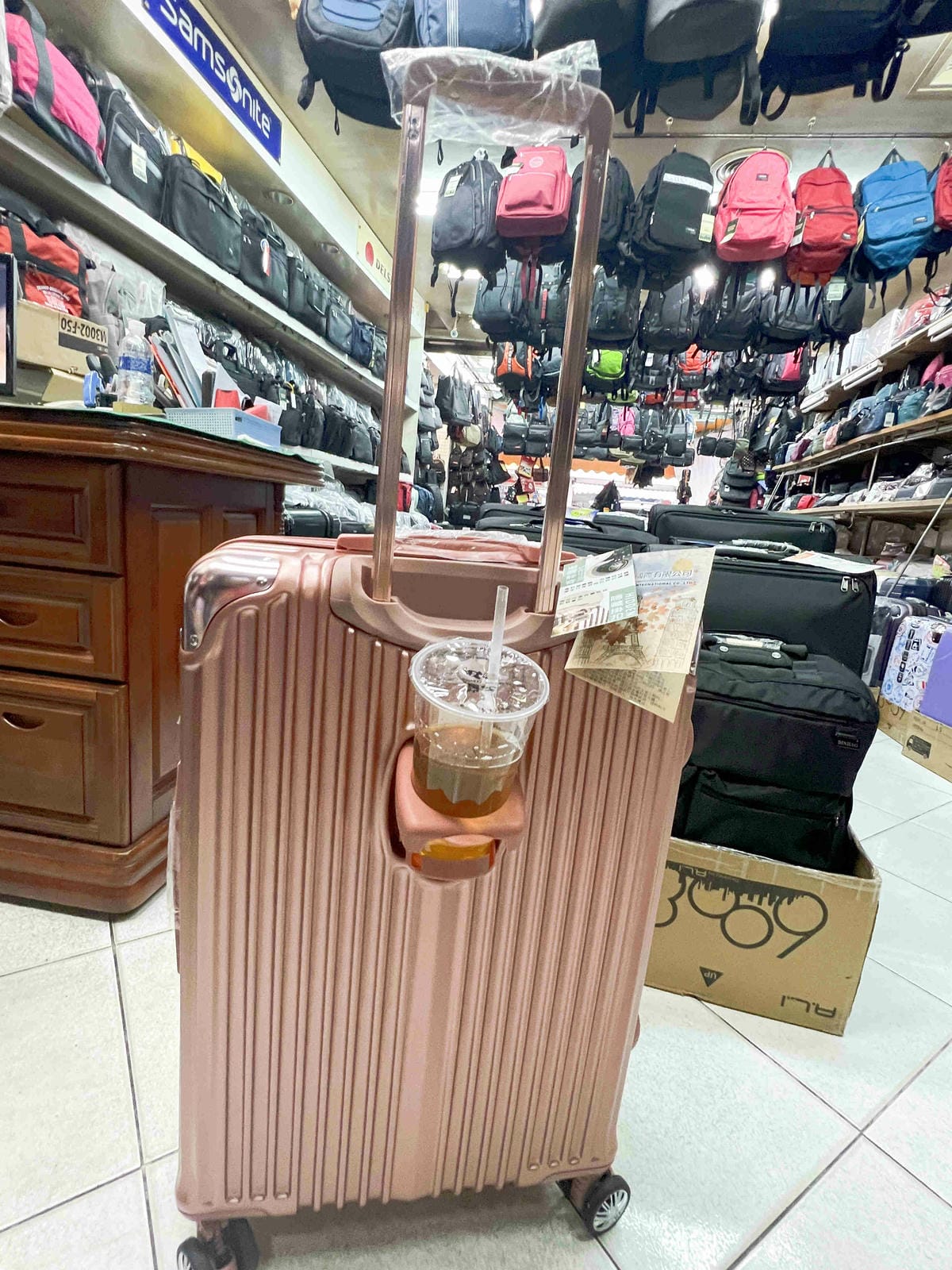 台北後火車站商圈推薦金埃及黛德美天美皮件 六分埔東東玩具(360).jpg 台北後火車站商圈推薦金埃及黛德美天美皮件 六分埔東東玩具(360).jpg