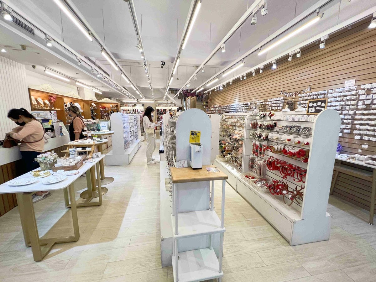 台北後火車站商圈推薦金埃及黛德美天美皮件 六分埔東東玩具(297).jpg 台北後火車站商圈推薦金埃及黛德美天美皮件 六分埔東東玩具(297).jpg