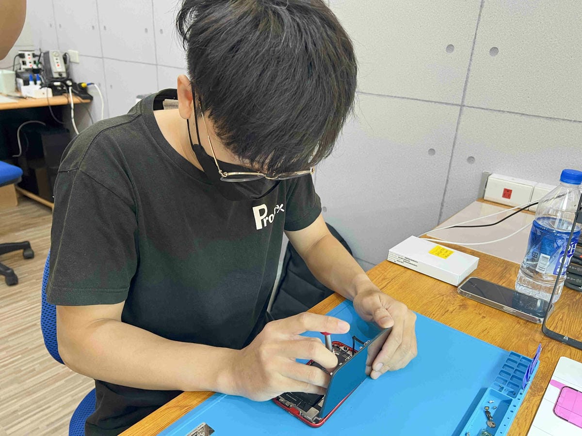 ProFix手機維修 (32).jpg ProFix手機維修 (32).jpg