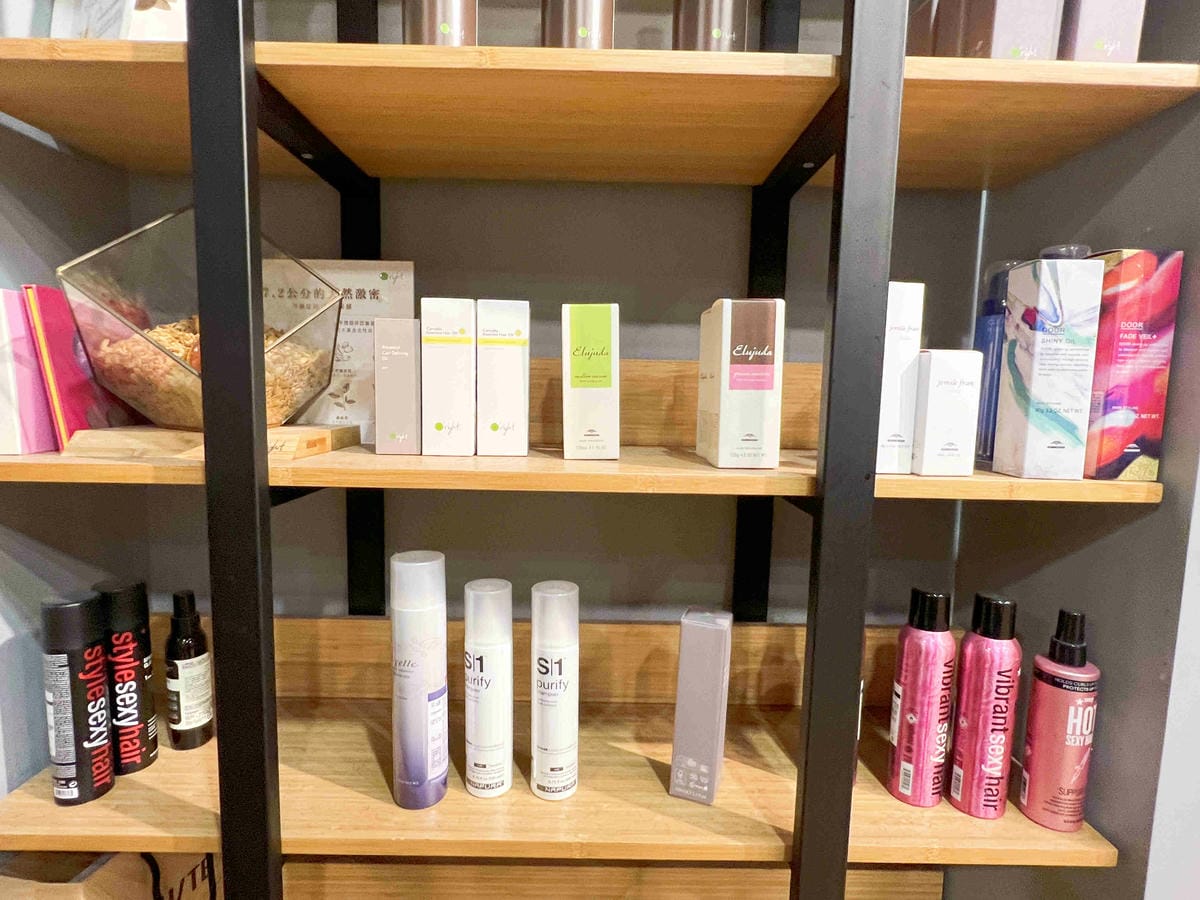 EAN hair salon (2).jpg EAN hair salon (2).jpg