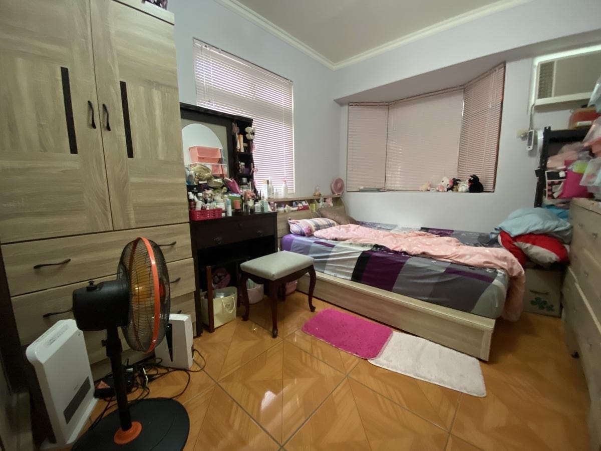 LINE Bank (5).JPG LINE Bank (5).JPG