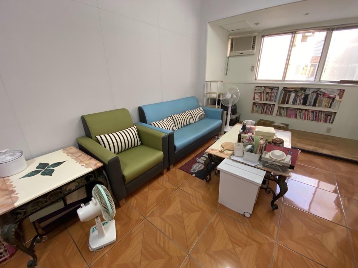 LINE Bank (6).JPG LINE Bank (6).JPG