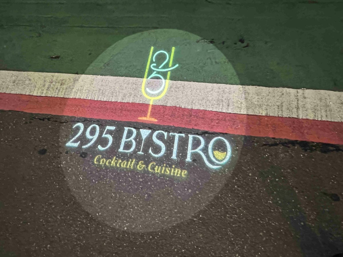 925BRISTRO (2).jpg 925BRISTRO (2).jpg