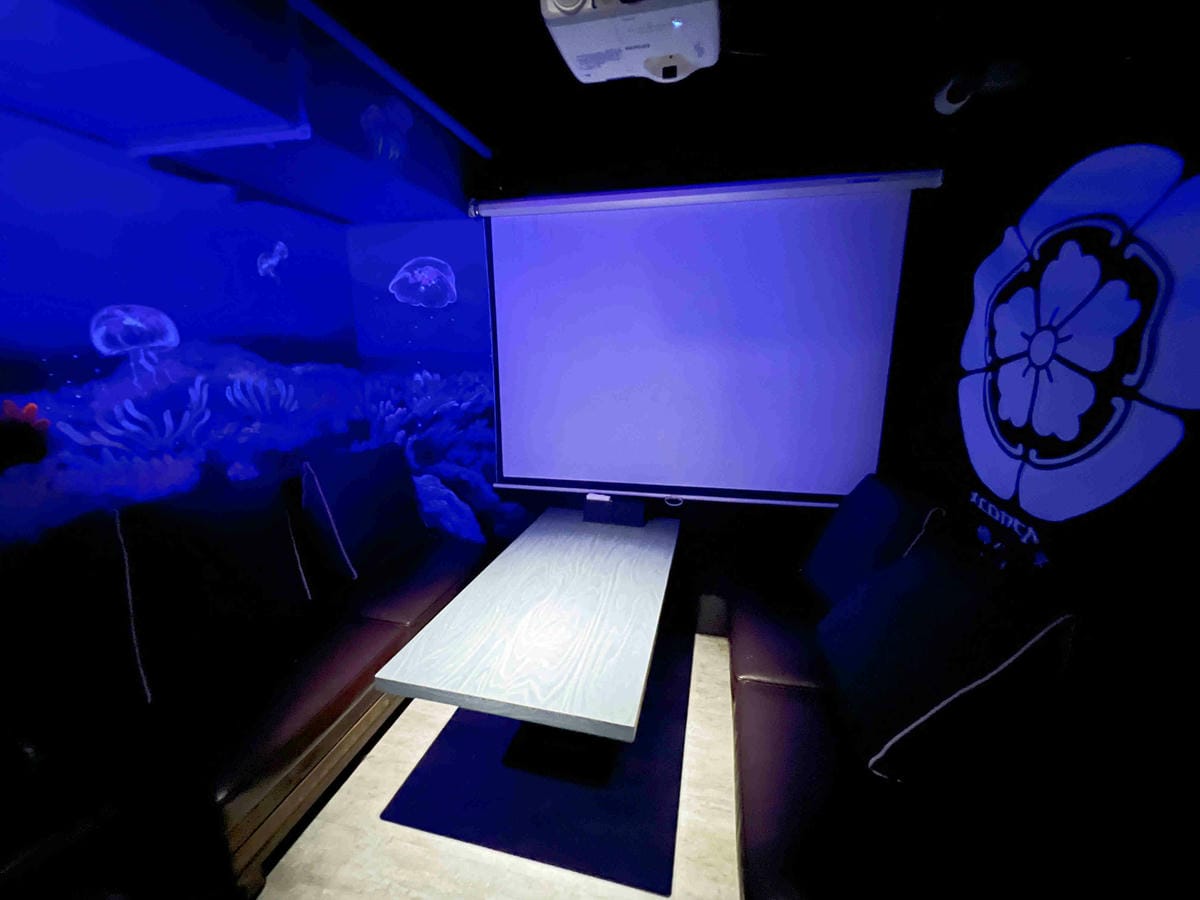 925BRISTRO (17).jpg 925BRISTRO (17).jpg