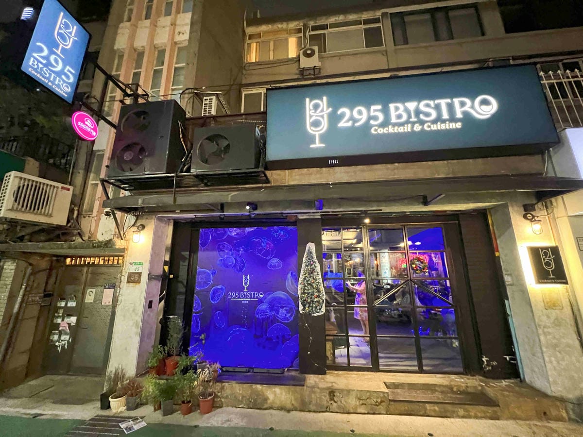 925BRISTRO (21).jpg 925BRISTRO (21).jpg