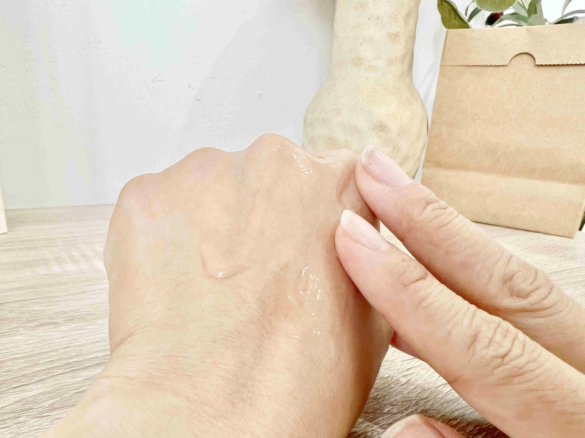 生麗超水潤緊緻保濕安瓶 (38).jpg 生麗超水潤緊緻保濕安瓶 (38).jpg