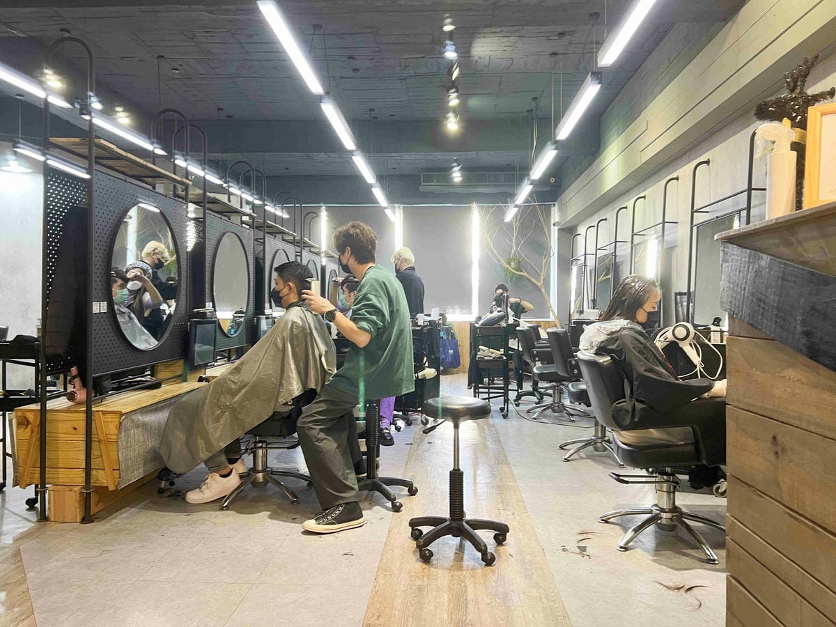 TWELVE HAIR (5).jpg TWELVE HAIR (5).jpg