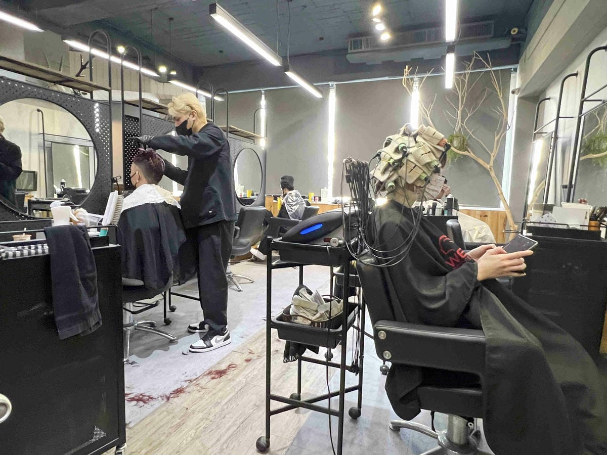 TWELVE HAIR (8).jpg TWELVE HAIR (8).jpg