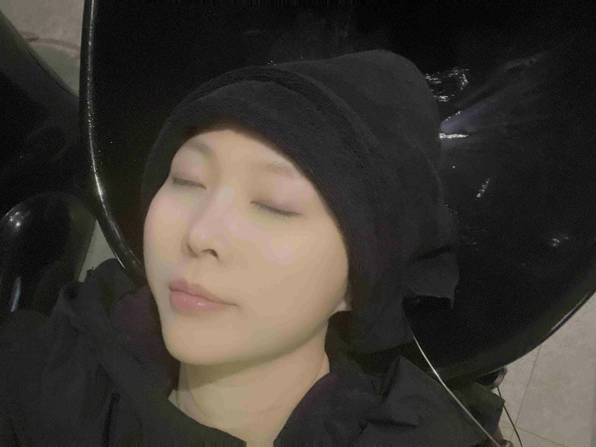 TWELVE HAIR (1).jpg TWELVE HAIR (1).jpg