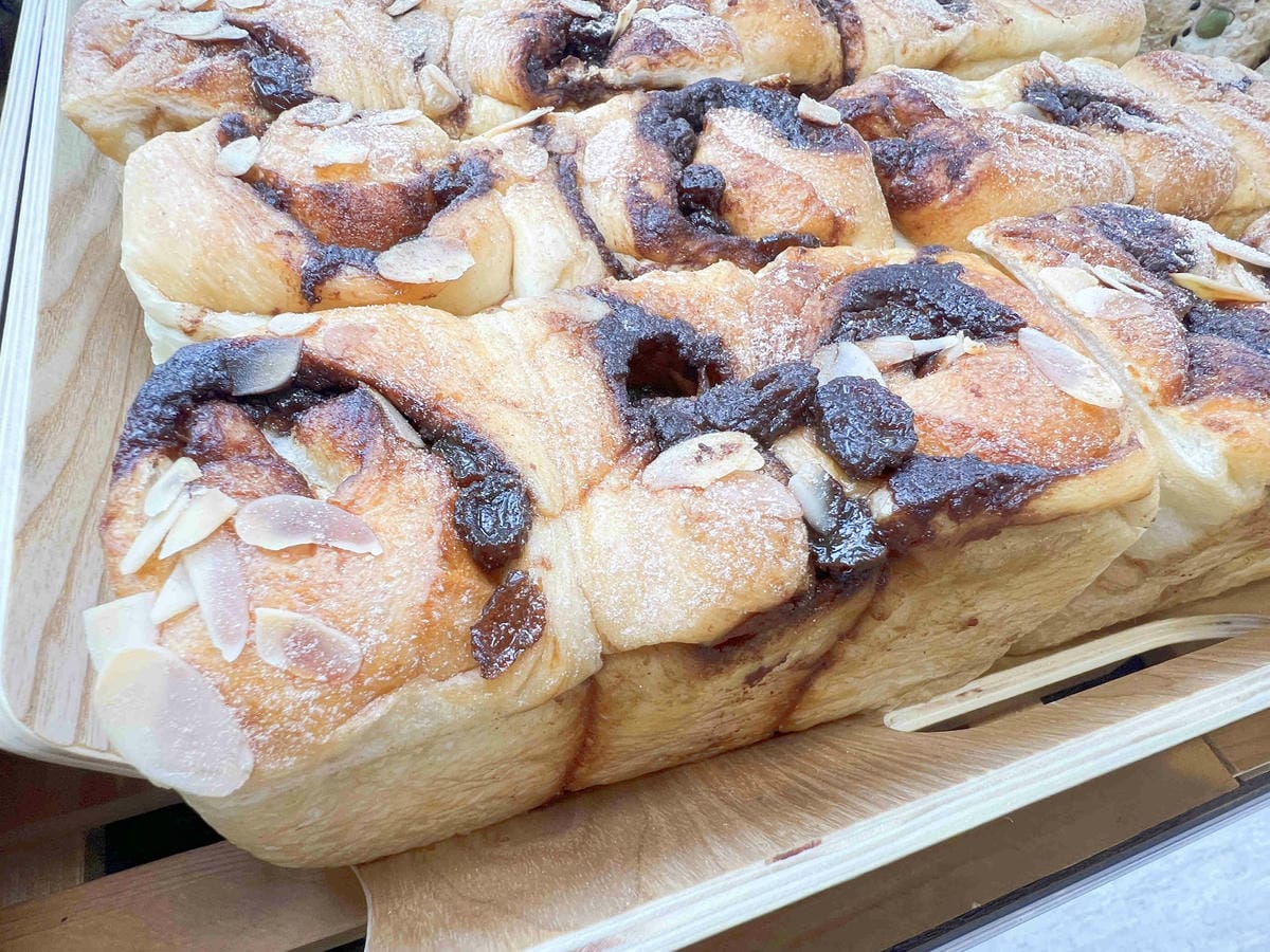 小鳥吃吐司 (14).jpg 小鳥吃吐司 (14).jpg