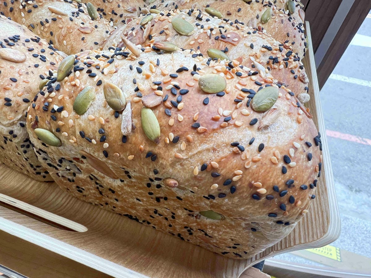 小鳥吃吐司 (13).jpg 小鳥吃吐司 (13).jpg