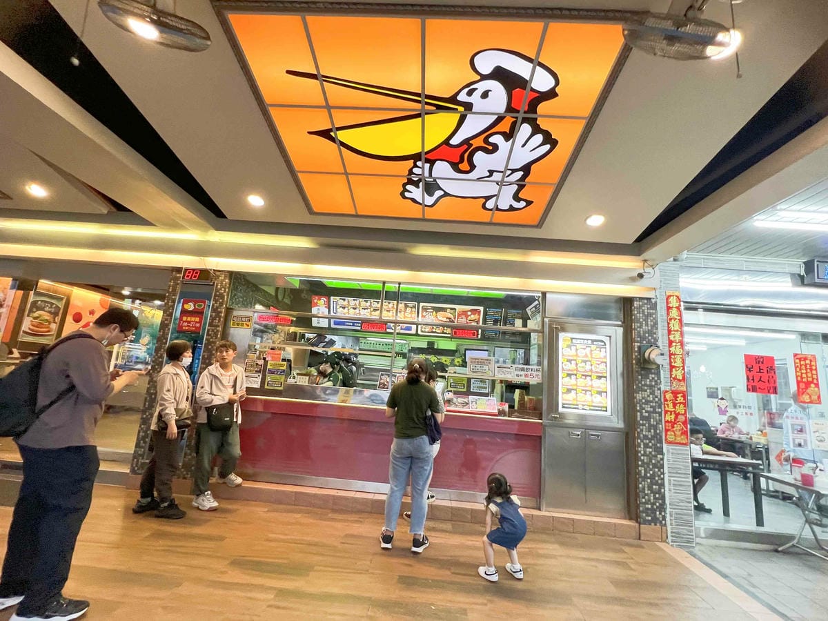 沙發馬鈴薯樂園 高雄左營自由店 (2).jpg