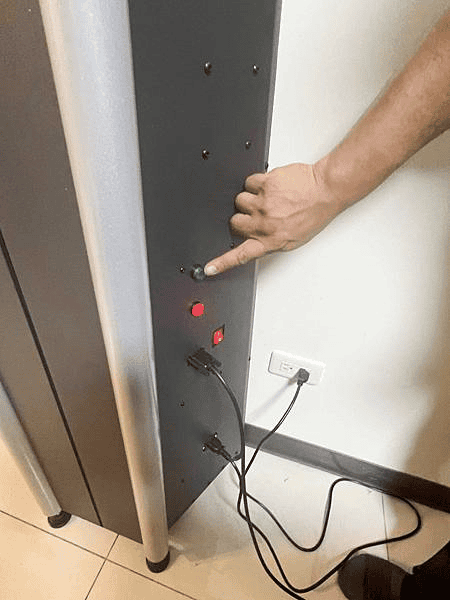 ［按摩機推薦］巧經松新式經絡按摩機 -舒緩按摩從頭到腳都能按，深層按摩設計如真人手按般舒服～