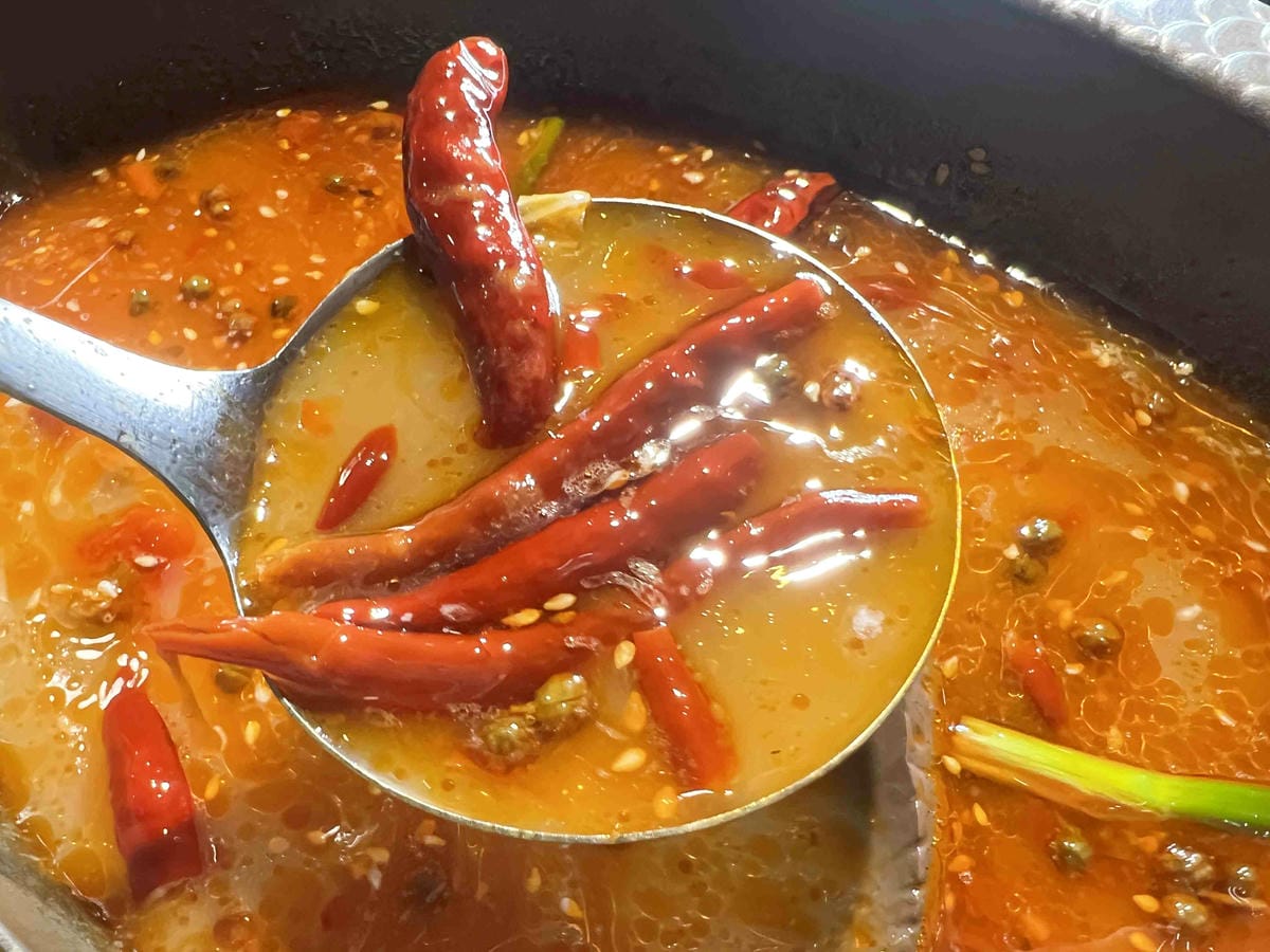 川串兒四川麻辣串串鍋 (3).jpg