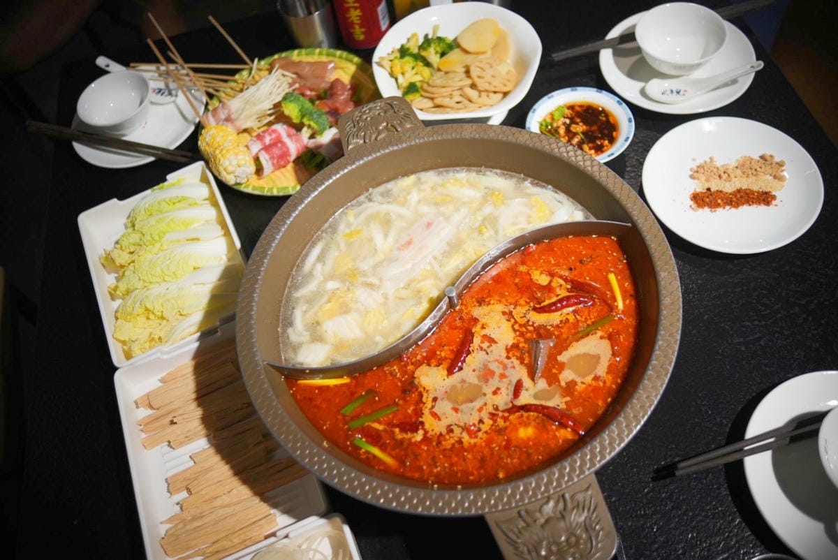 川串兒四川麻辣串串鍋 (86).jpg